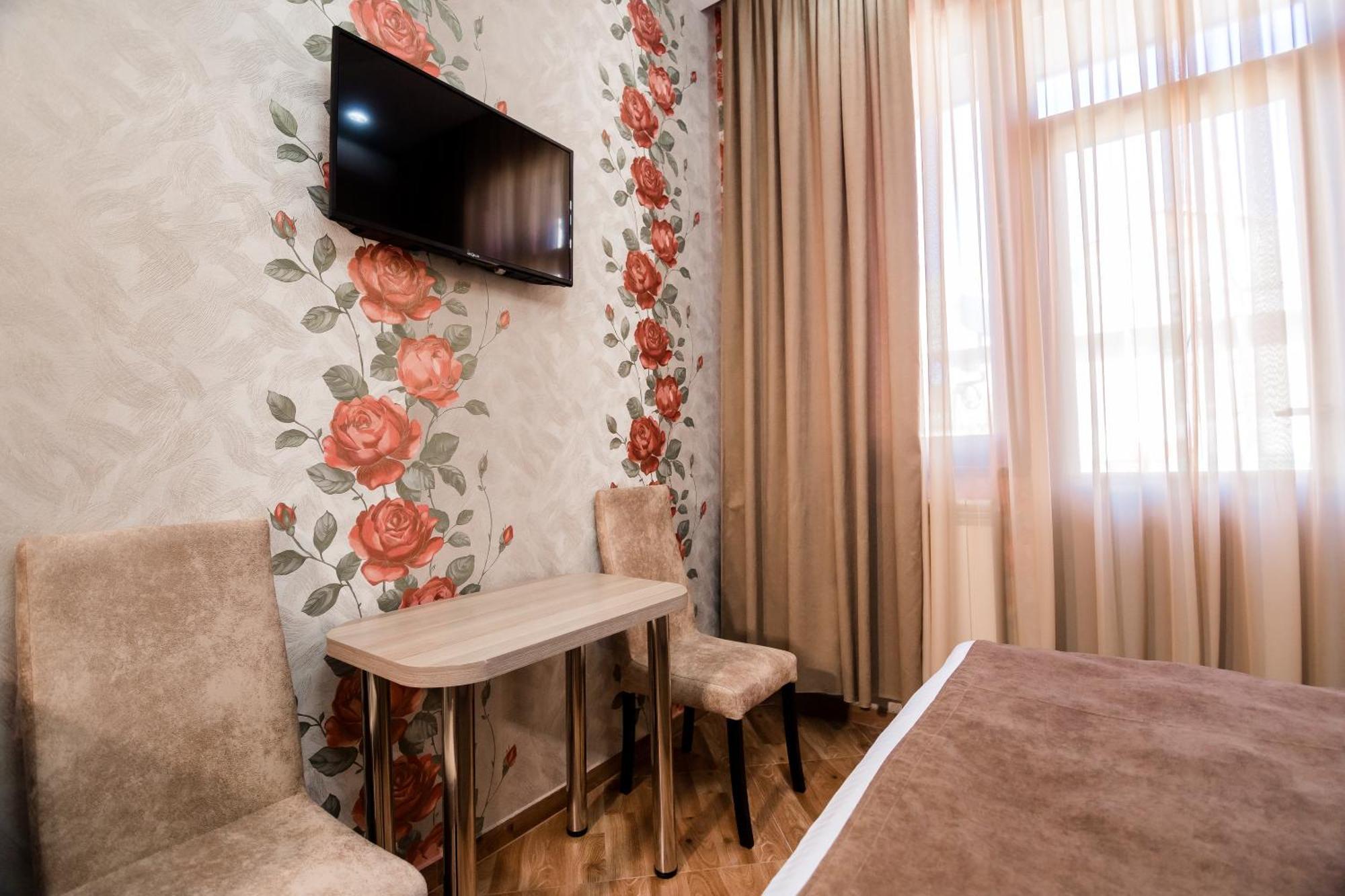 טביליסי George Hotel מראה חיצוני תמונה